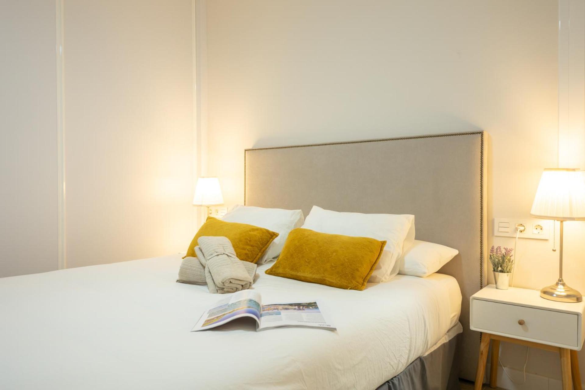 Charming Apartment With Private Patio At Plaza De Espana By Ocityzen Севилья Экстерьер фото